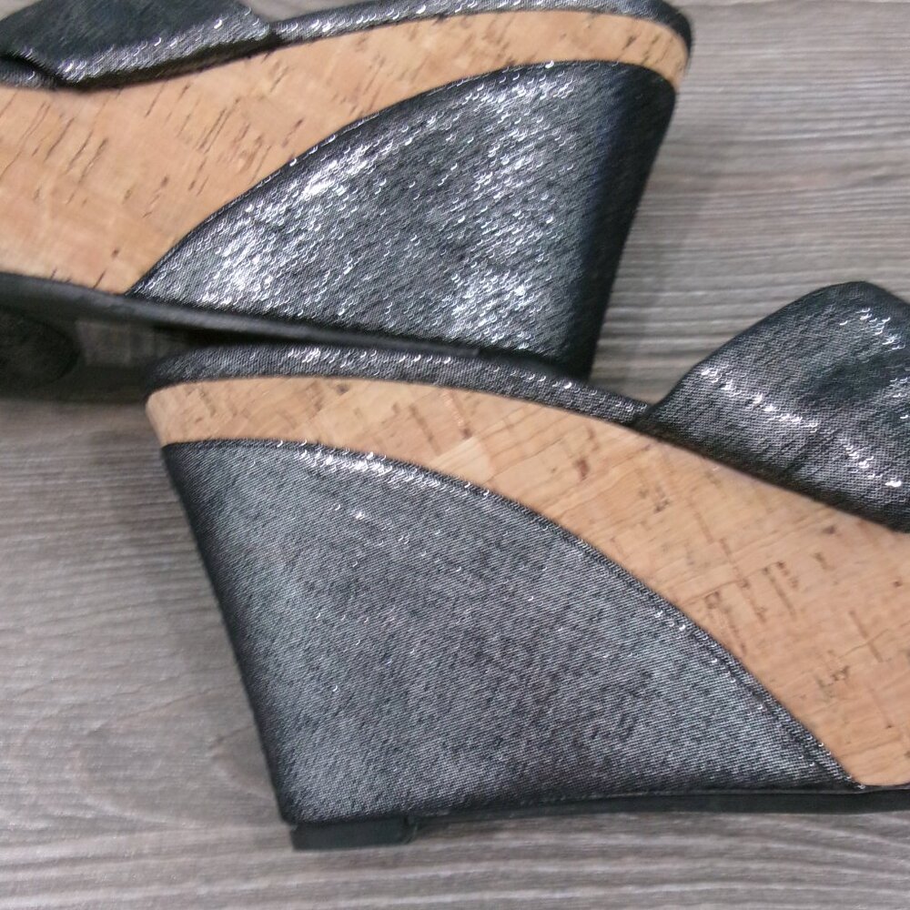 Near New GUESS Balasi Shimmery Black Silver Rhinestone Wedge Platform Shoes 9.5 - Picture 12 of 16